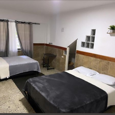 Casa Al Frente Del Pueblito Paisa Leilighet Medellín Eksteriør bilde