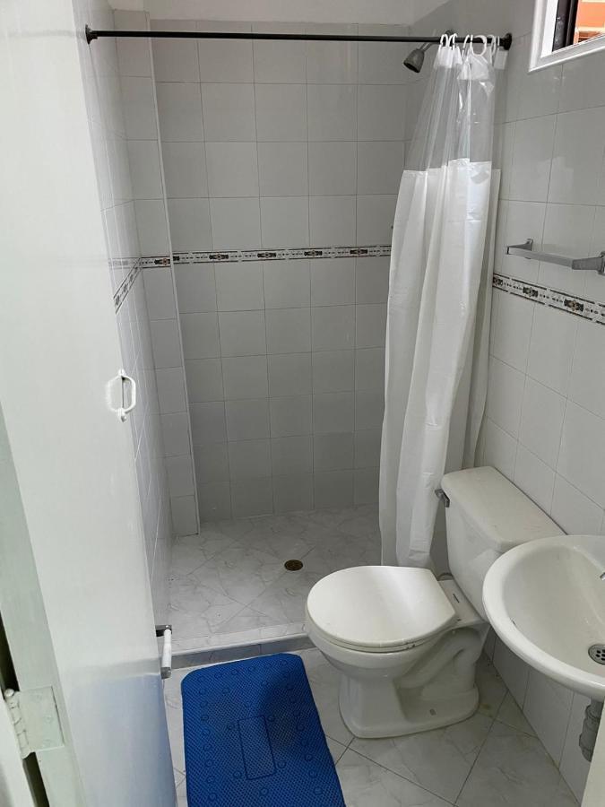 Casa Al Frente Del Pueblito Paisa Leilighet Medellín Eksteriør bilde