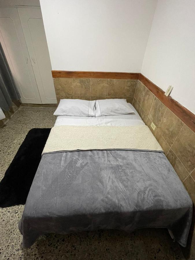 Casa Al Frente Del Pueblito Paisa Leilighet Medellín Eksteriør bilde